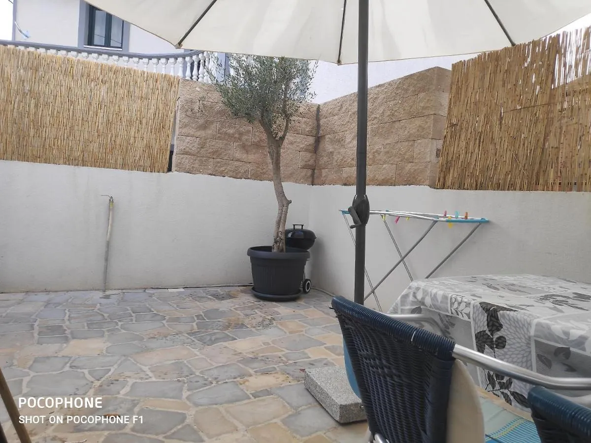 Valentino Apartment Turanj Croatia